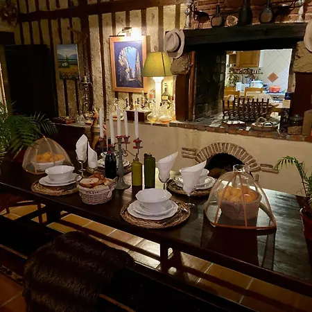 Le Chai D'armagnac Penzion Monguilhem